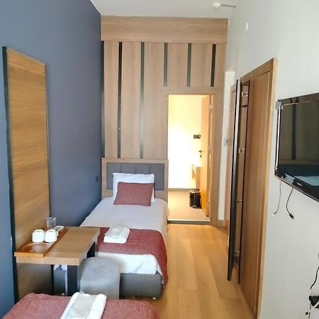 Besiktas Konuk Evi Hotel Stambuł Zewnętrze zdjęcie