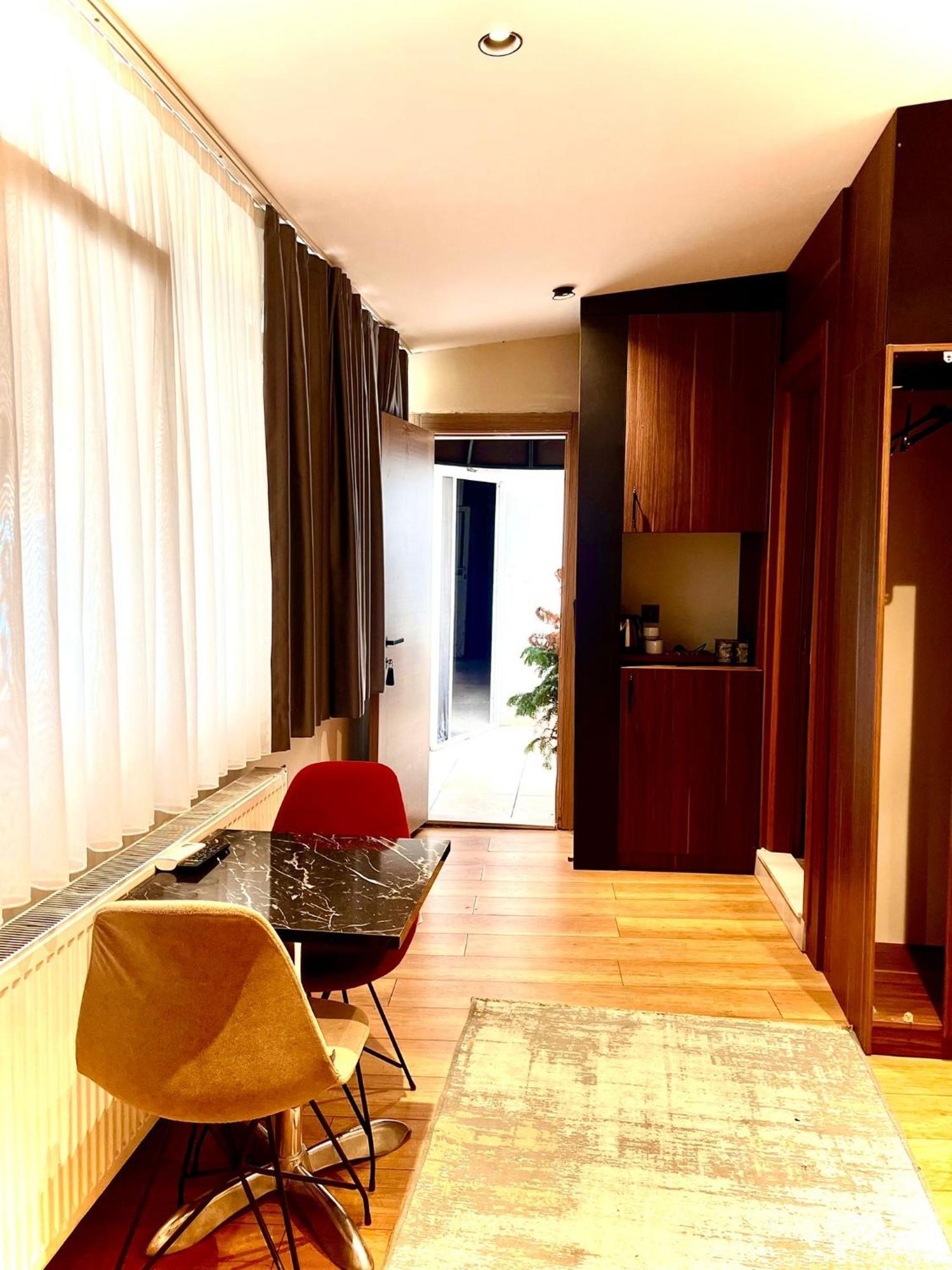 Besiktas Konuk Evi Hotel Stambuł Zewnętrze zdjęcie